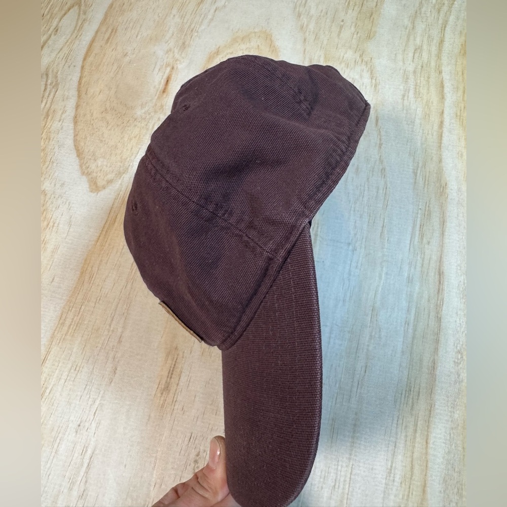 Carhartt Maroon Burgundy Canvas Cap with Leather Logo Patch Adjustable - Picture 2 of 5